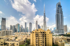 Stylish 2BR with Burj Khalifa View at Burj Royale Downtown Dubai by Deluxe Holiday Homes